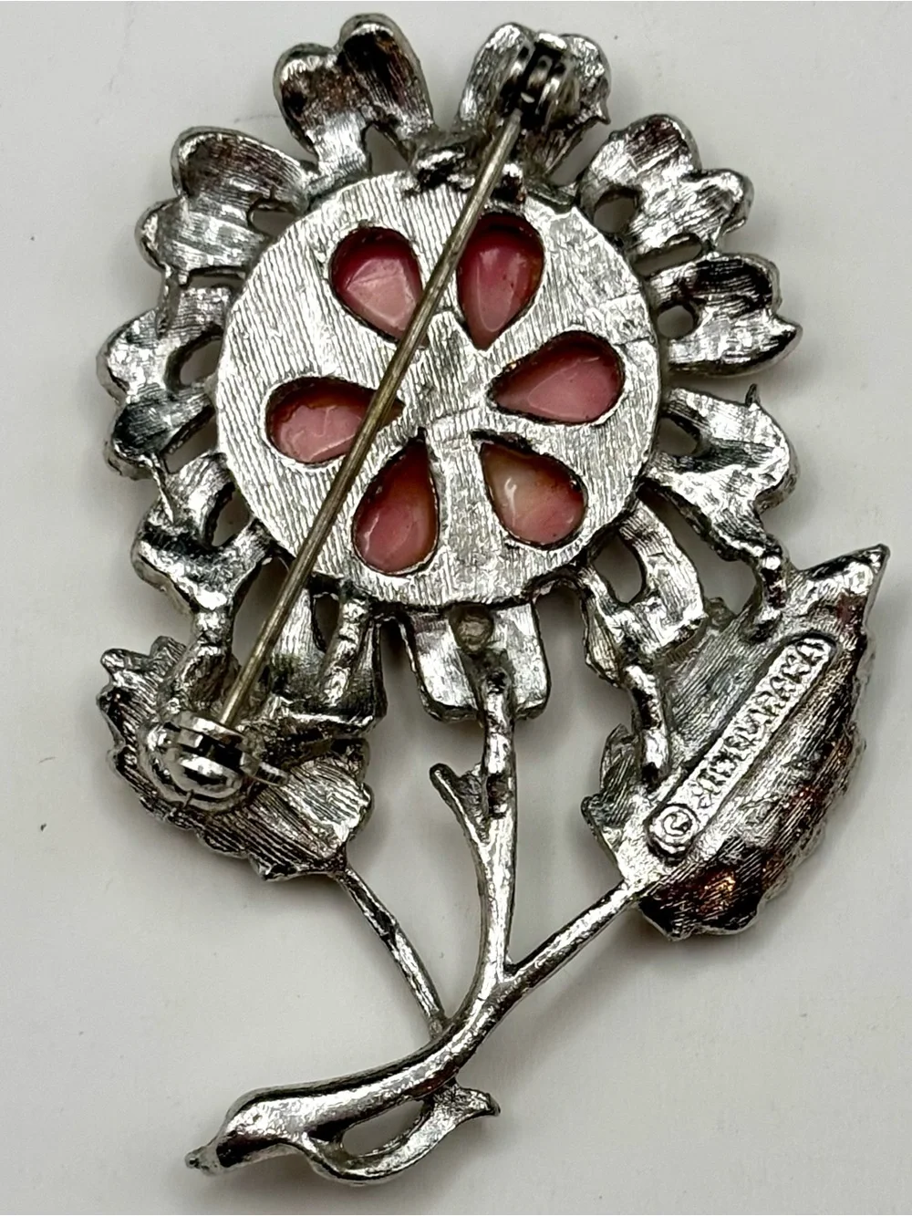 Vintage Jewelarama Silver Tone Daisy Flower Pin Pink Rainbow Iridescent Brooch